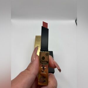 Yves Saint Laurent The Slim Matte Lipstick - Shade 33